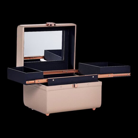 Caboodles Beige Lifestyle Train Case - Picture 2 of 2